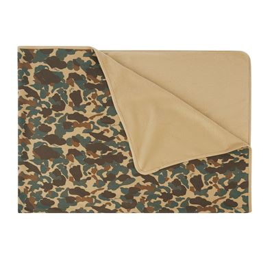 Deka fleece THROW 152 x 127 cm FRED BEAR CAMO