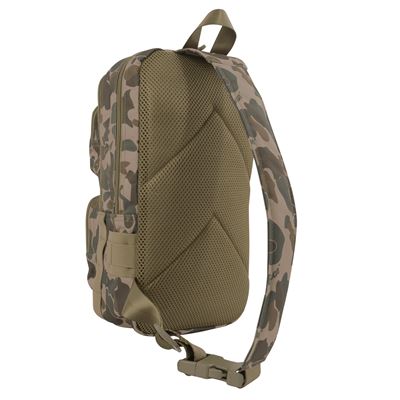 Batoh TACTICAL TRAVELER přes rameno FRED BEAR CAMO